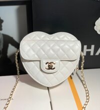 Túi Xách Chanel Ohanel 22ss Hình Trái Tim Màu Trắng 16.5x18x6.5cm