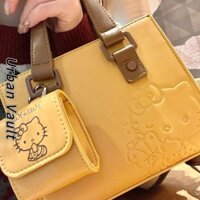 Túi xách da PU Urban Vault Hello Kitty có túi đựng tai nghe để sử dụng hàng ngày