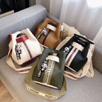 Túi xách da trơn thiết kế đóng túi dạng dây rút kèm móc treo hoạt hình dễ thương_A144