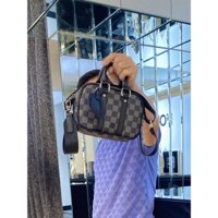 Túi Xách Đeo Chéo Da Nam Họa Tiết Caro  Chất Liệu Pu Chống Nước Dành Cho Giới Trẻ Năng Động