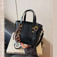 Túi xách đeo chéo, Túi xách nữ kèm quai xách màu basic, phong cách tối giản, dễ phối đồ TX01