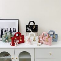 Túi Xách Dior Mini - Biểu Tượng Sang Trọng và Tinh Tế