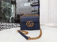túi xách gucci Hồ Ngọc Hà màu xanh dương