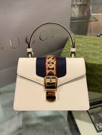 Túi Xách Gucci Sylvie Nữ Màu Trắng Siêu Cấp 41x27x15cm