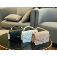 🆘🆘🆘Túi xách guess leana quilted