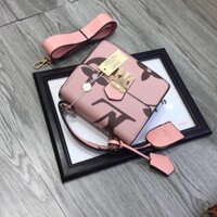 Túi xách Lv vuông hàng không kèm hộp