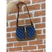 Túi xách nách nữ, kiểu xách nách hồ ngọc hà màu xanh , lót đỏ logo bản màu đang hot nhất năm nay