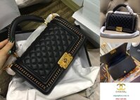 Túi xách nữ cao cấp Chanel Boy da sần viền xích vàng