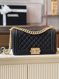 Túi Xách Nữ Chanel Boy Medium Rep 11 Cao Cấp Màu Đen Khóa Vàng 25cm