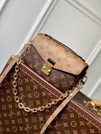 Túi Xách Nữ Louis Vuitton Metis Mini Họa Tiết Monogram Replica 1:1 21.5×13.5x6cm