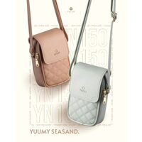 Túi xách YUUMY vuông nhiều loại.