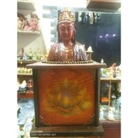 Tượng bán thân Phật quan thế Âm Bồ tát màu gỗ trầm. tuyệt đẹp.( có đôn gỗ)