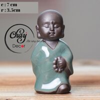 Tượng Chú Tiểu, Tượng Phong Thủy Trang Trí Đèn Led Hào Quang Tiểu Cảnh Để Bàn Bằng Gốm Đẹp - Chay Decor