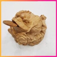 Tượng cóc ngậm tiền gỗ ngọc am quý hiếm