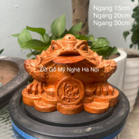 Tượng con cóc gỗ hương hút tài lộc 15, 20, 30cm