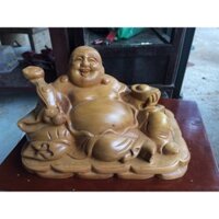 Tượng gỗ bách xanh di lặc cầm gậy như ý kt 22 10 10