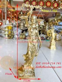 Tượng Nữ Thần Công Lý Bằng Đồng Cao 27cm-Tượng Đồng Trang Trí