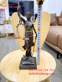 Tượng Nữ Thần Công Lý Cao 27cm Bằng Đồng Hun