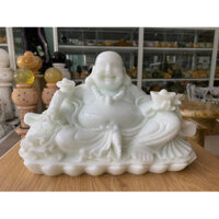 Tượng Phật Di Lặc Ngồi Cầm Thỏi Vàng Và Gậy Như Ý Phong Thuỷ Đá Cẩm Thạch Trắng - dài 30cm