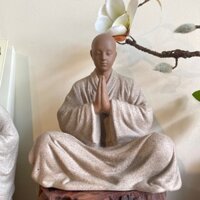 TƯỢNG TĂNG NHÂN - NHÀ SƯ BÁI PHẬT - TƯỢNG TU SĨ THÀNH TÂM HƯỚNG PHẬT - COMPOSITE