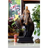 Tượng thần trà ngồi lũa gỗ lũa bách xanh kích thước cao 70cm ngang 39 cm dầy 20 cm