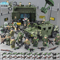 Tương thích với Lego Cảnh sát Quân đội Cảnh sát Xe lực lượng đặc biệt Minifigures Hummer Model Eight-Road Army Children 's Building B