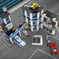 Tương thích với Trụ sở cảnh sát thành phố Lego Mountain SWAT Nhà tù Xe bé trai Đồ chơi lắp ráp giáo dục Quà tặng ngày lễ 1303