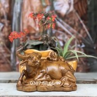 Tượng trâu em bé dài 20cm gỗ bách xanh cực đẹp
