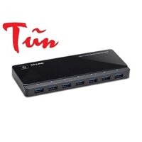 USB 3.0 7-Port Hub with 2 Charging Ports UH720