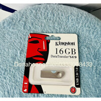 USB Kingston 16GB (2.0)