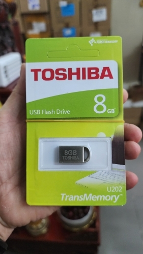 USB Toshiba Mini 8GB