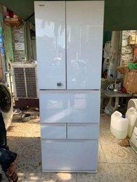 (Used 90%) Tủ lạnh Toshiba 6 cánh mặt gương 550 lít