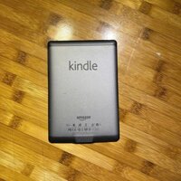 Used | Máy đọc sách Kindle Basic giá tốt phù hợp cho người mới sử dụng