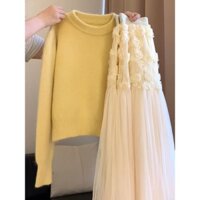 [Ưu đãi đặc biệt] Váy hoa không đều sang trọng Nhẹ nhàng Tính khí ngọt ngào Siêu cổ tích Kem cổ tròn Áo len màu vàng Bộ đồ hai mảnh Quần áo nữ