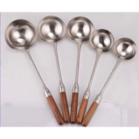 Vá xào inox đúc cán gỗ