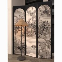 Vách ngăn phòng khách bằng màn hình kiểu Pháp nền ghế sofa thời trung cổ