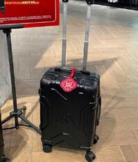 Vali Kéo Cabin adidas Originals Vỏ Cứng 4 Bánh – New Arrival 2026 Màu Đen