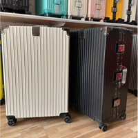 VALI KHUNG NHÔM KHÓA SẬP SIZE  29( ảnh và video tự quay chụp)