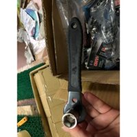 Vam tháo đùi đĩa xe đạp Bike Hand YC 216 có tay cầm