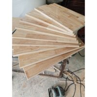 ván gỗ ghép cao su phủ bóng 1 mặt 35x70cm dày 15mm