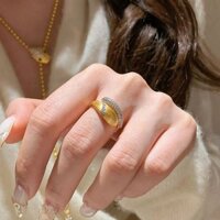 Vàng Thiết Kế Tối Giản Cảm Giác Rắn Nhẫn 2025 Cổ Pháp Chải Nhỏ Vàng Rắn Nhấp Nháy Nhẫn Kim Cương WTT2025.3.18