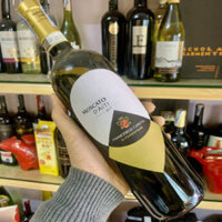 Vang trắng Moscato d’Asti Francesco Capetta Italia 750ml