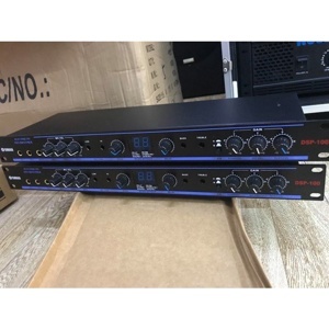 Vang yamaha karaoke dsp 100