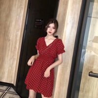 Váy chấm bi cổ v tay bèo chun eo