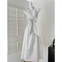 Váy cổ chữ V hở vai xương cá Human Monroe cá tính