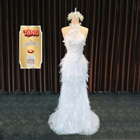 váy cưới đuôi cá lông vũ (CÓ VIDEO)dòng Limited Dress new 2024 áo cổ yếm choàng dây chất liệu vải kim sa 271