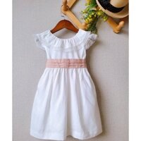 Váy đầm linen trắng cổ tròn phối ren, thắt nơ nâu cho bé