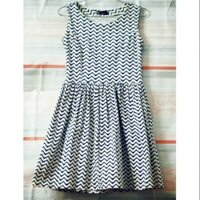 Váy dạo phố nữ