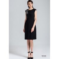 Váy đen xòe thêu hoa