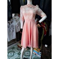 Váy đi tiệc đuôi tôm dễ thương.